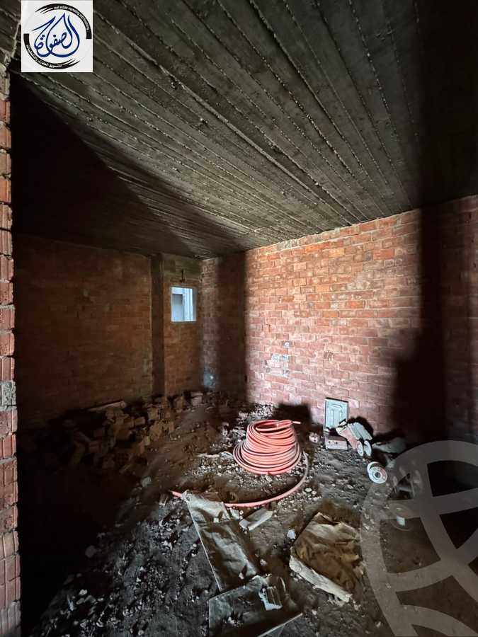 https://aqarmap.com.eg/en/listing/5984662-for-sale-cairo-new-cairo-compounds-el-mostashareen-compound