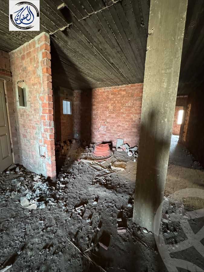 https://aqarmap.com.eg/en/listing/5984662-for-sale-cairo-new-cairo-compounds-el-mostashareen-compound