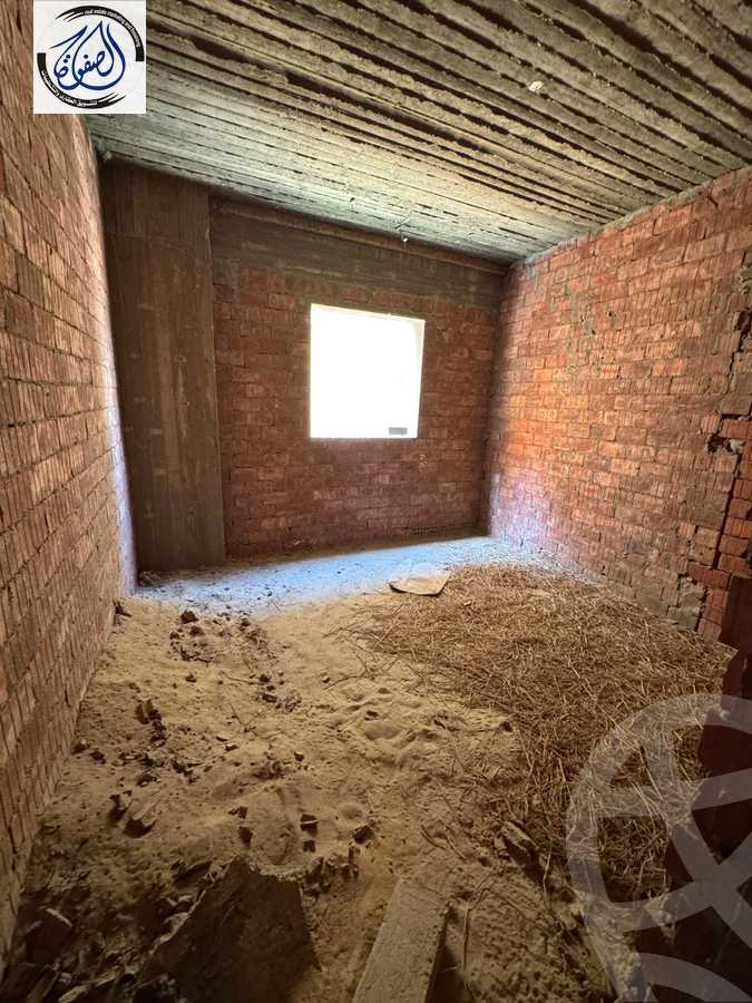 https://aqarmap.com.eg/en/listing/5984662-for-sale-cairo-new-cairo-compounds-el-mostashareen-compound