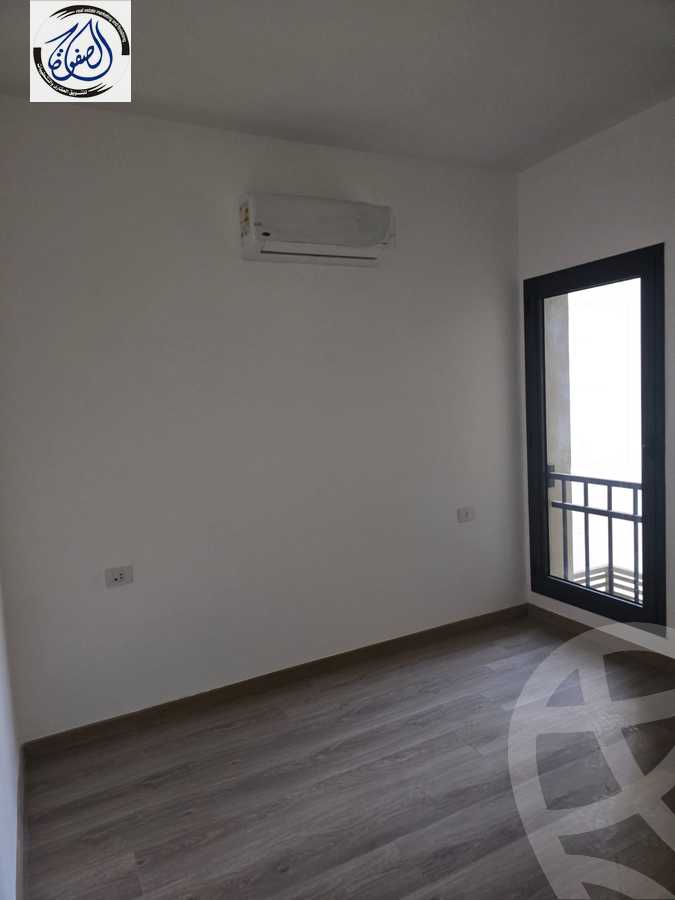 https://aqarmap.com.eg/en/listing/5984731-for-sale-cairo-new-cairo-compounds-fifth-square