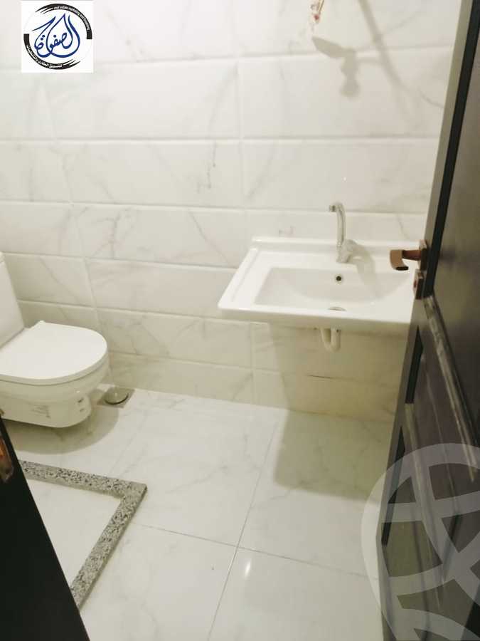 https://aqarmap.com.eg/ar/listing/5987051-for-rent-cairo-new-cairo-el-narges-el-narges-6