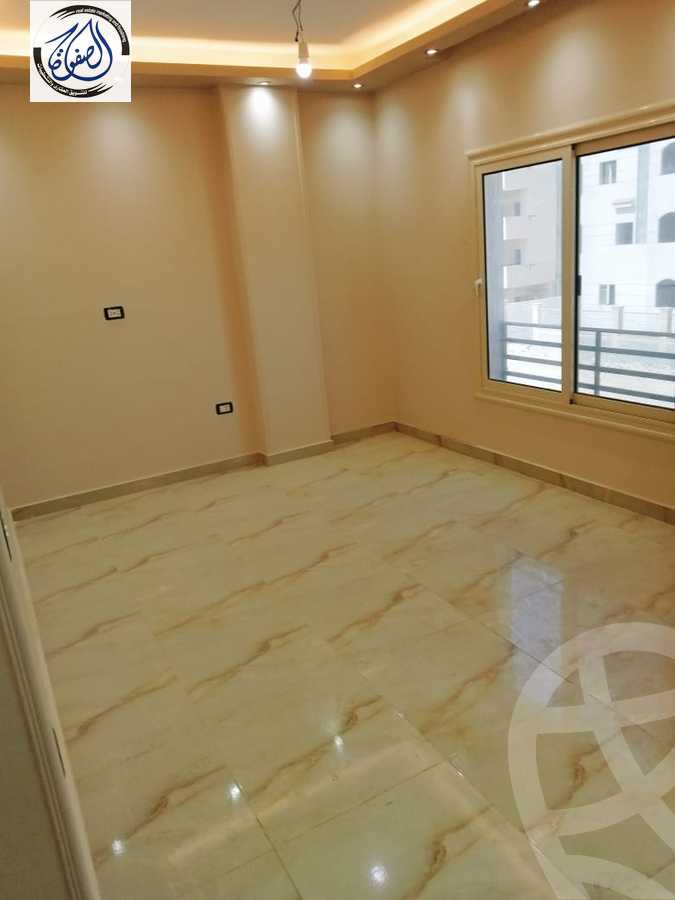 https://aqarmap.com.eg/ar/listing/5987051-for-rent-cairo-new-cairo-el-narges-el-narges-6