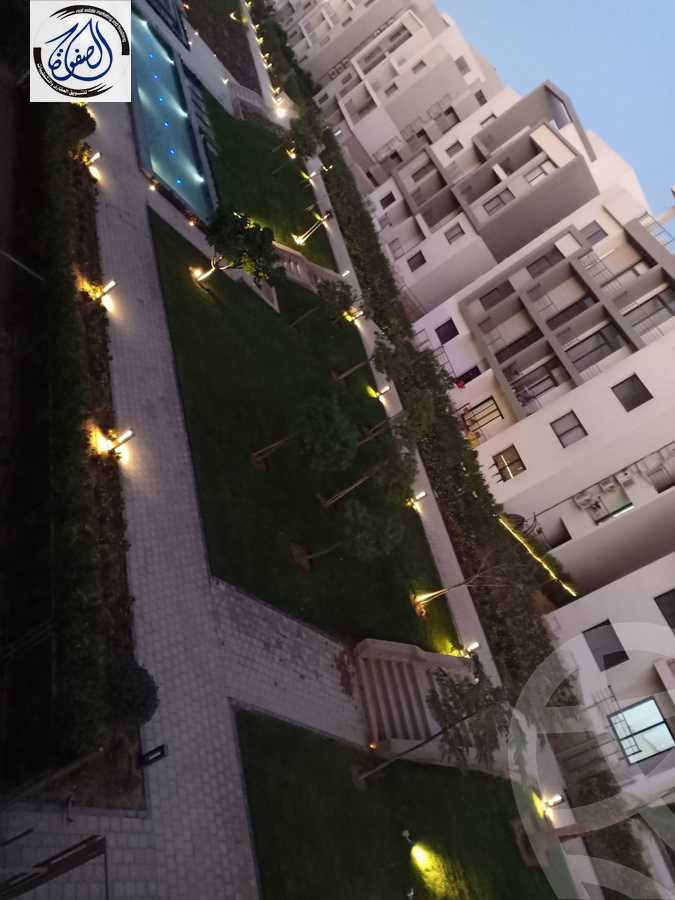 https://aqarmap.com.eg/en/listing/6029004-for-rent-cairo-new-cairo-compounds-fifth-square