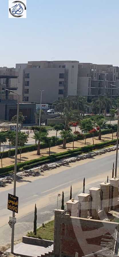 https://aqarmap.com.eg/en/listing/6029004-for-rent-cairo-new-cairo-compounds-fifth-square