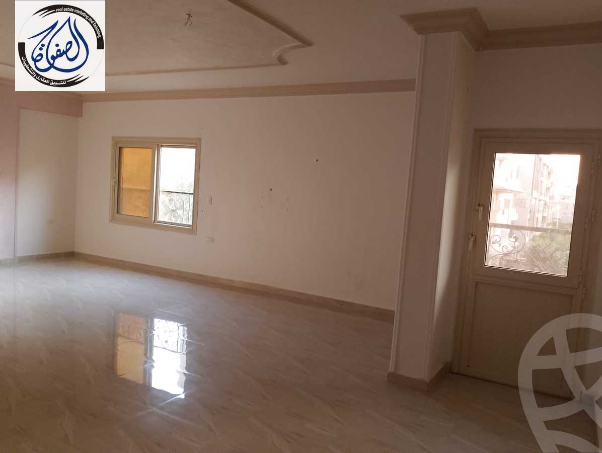 https://aqarmap.com.eg/en/listing/6029086-for-rent-cairo-new-cairo-compounds-hadayek-el-fedaa