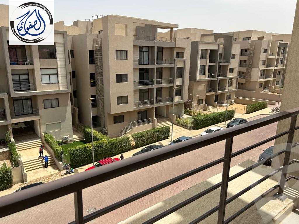 https://aqarmap.com.eg/en/listing/6034595-for-sale-cairo-new-cairo-compounds-fifth-square