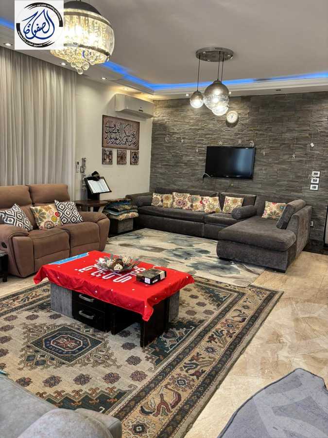 https://aqarmap.com.eg/en/listing/6042245-for-sale-cairo-new-cairo-el-yassamin-el-yasmeen-7-el-shaikh-hassan-mamoun-st
