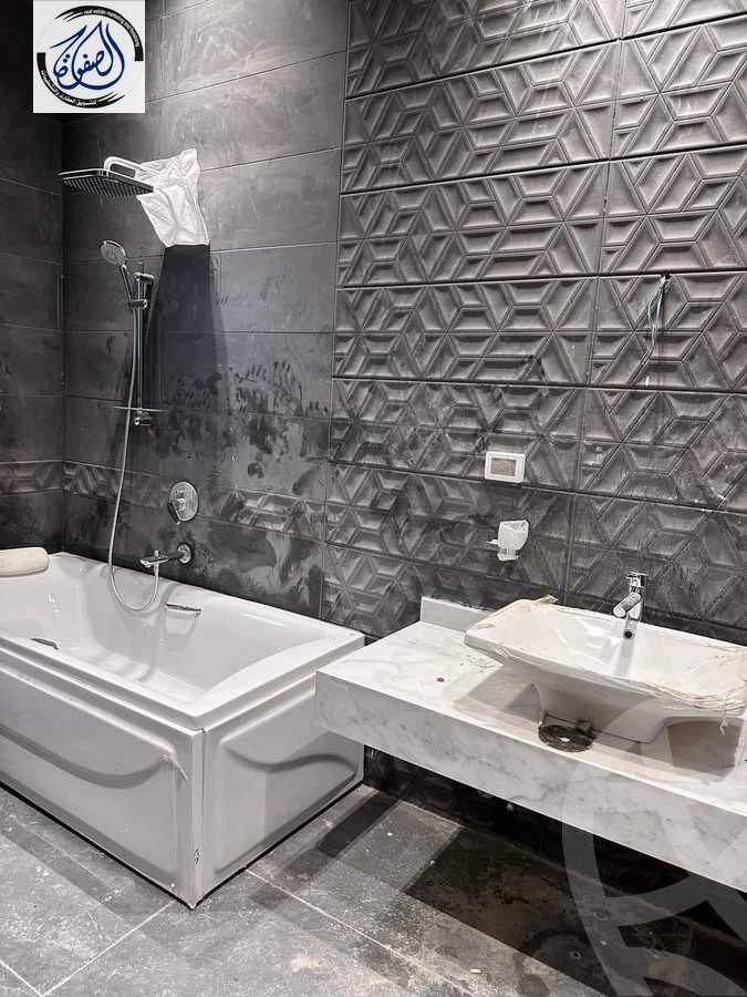 https://aqarmap.com.eg/en/listing/6052014-for-sale-cairo-new-cairo-el-yassamin-el-yasmeen-6