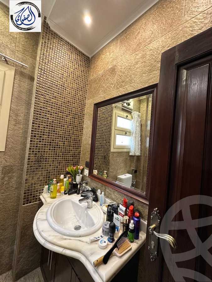 https://aqarmap.com.eg/ar/listing/6212355-for-sale-cairo-new-cairo-compounds-lmn-l-m