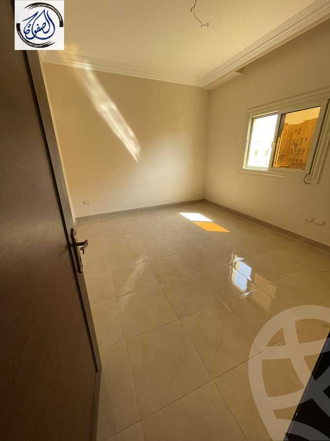 https://aqarmap.com.eg/en/listing/6215913-for-sale-cairo-new-cairo-el-ahyaa-fifth-neighborhood-akhnaton-st