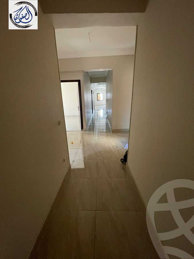 https://aqarmap.com.eg/en/listing/6215913-for-sale-cairo-new-cairo-el-ahyaa-fifth-neighborhood-akhnaton-st