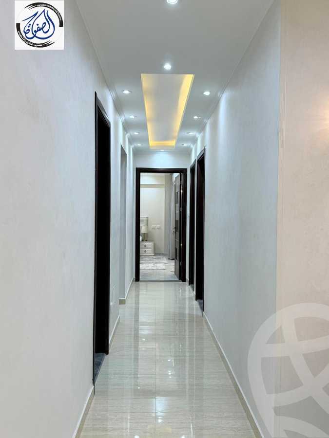 https://aqarmap.com.eg/en/listing/6234175-for-sale-cairo-new-cairo-compounds-mwrd-fq-llttwyr