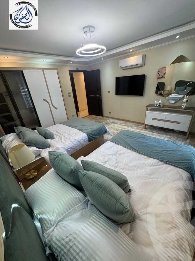 https://aqarmap.com.eg/en/listing/6234207-for-sale-cairo-new-cairo-compounds-mwrd-fq-llttwyr