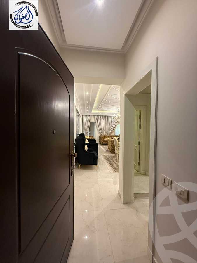 https://aqarmap.com.eg/ar/listing/6254044-for-sale-cairo-new-cairo-compounds-hayati-residence