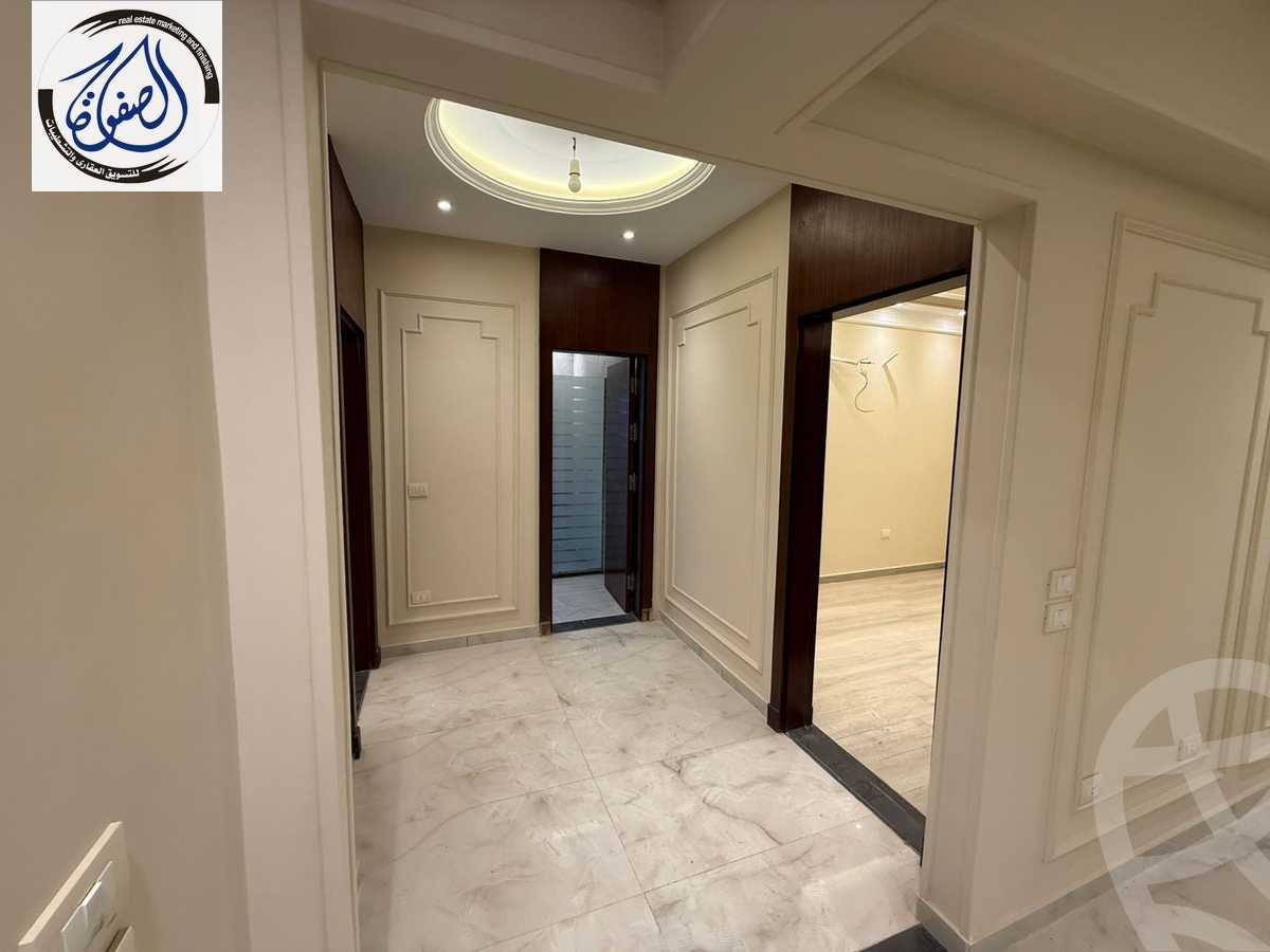 https://aqarmap.com.eg/ar/listing/6254061-for-sale-cairo-new-cairo-compounds-hayati-residence