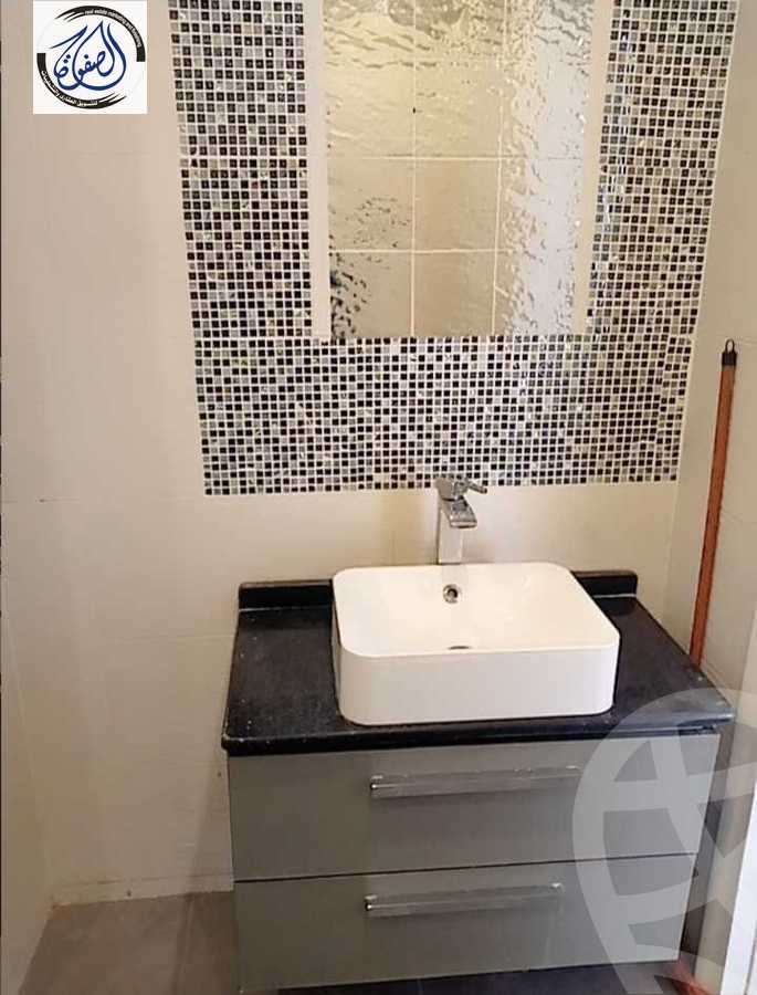 https://aqarmap.com.eg/en/listing/6259294-for-sale-cairo-new-cairo-jml-bd-lnsr