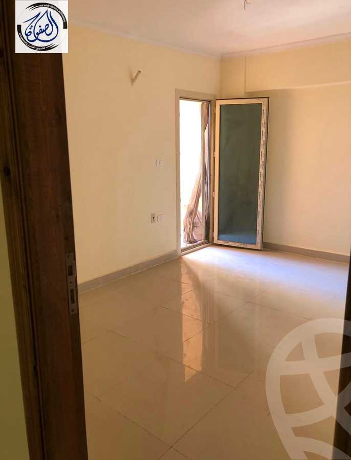 https://aqarmap.com.eg/en/listing/6259312-for-sale-cairo-new-cairo-compounds-light-city