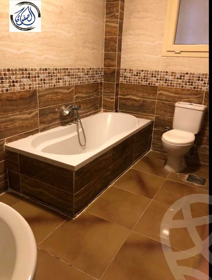 https://aqarmap.com.eg/en/listing/6259312-for-sale-cairo-new-cairo-compounds-light-city