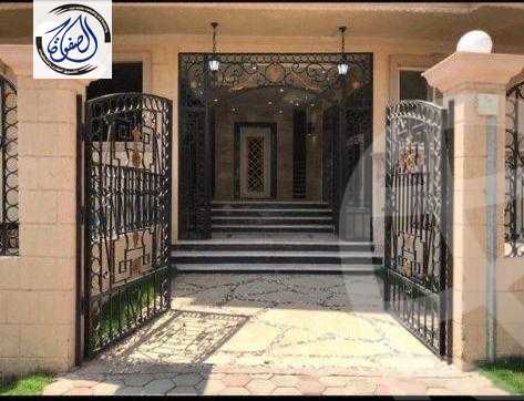 https://aqarmap.com.eg/en/listing/6589008-for-sale-cairo-new-cairo-compounds-kmbwnd-ldf-lwtny