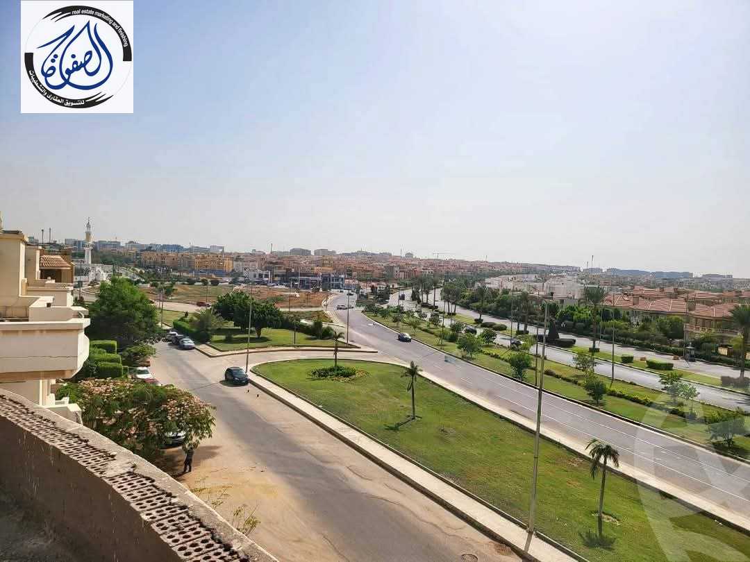 https://aqarmap.com.eg/en/listing/6614389-for-sale-cairo-new-cairo-ganob-el-akadamiya-south-academy-b-taha-hussein-st