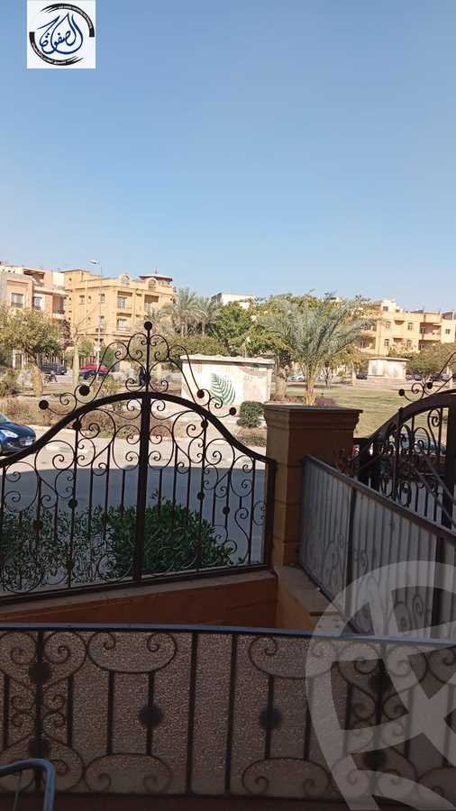 https://aqarmap.com.eg/ar/listing/6624811-for-sale-cairo-new-cairo-first-settlement-mhwr-mstfy-kml