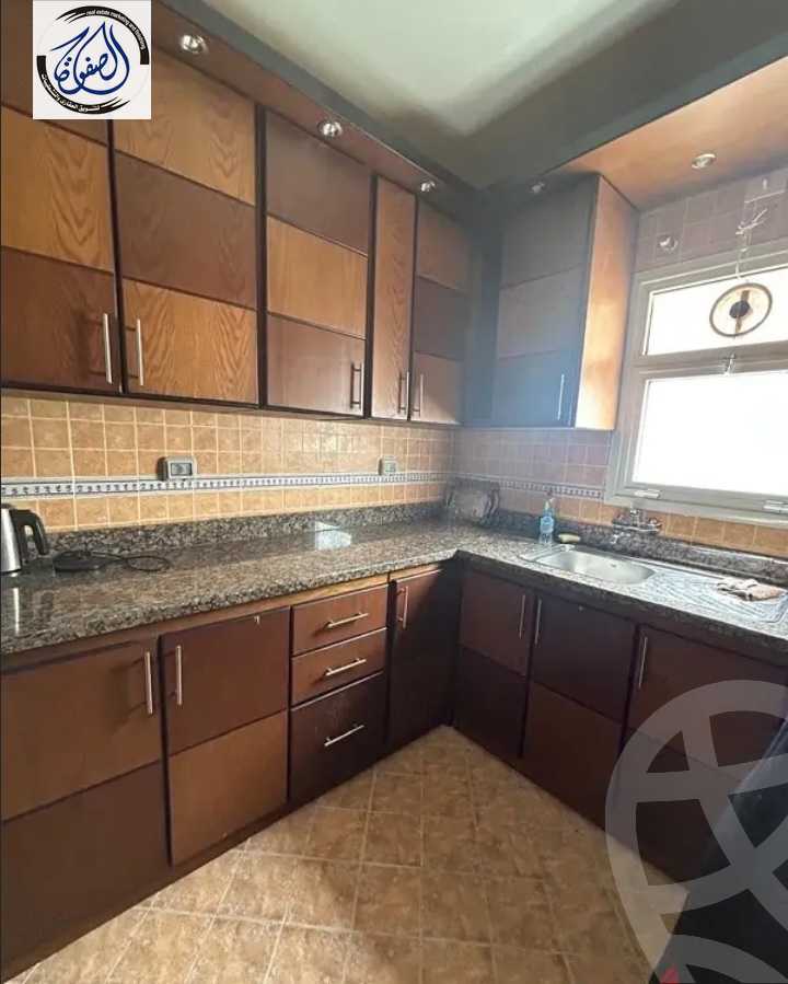 https://aqarmap.com.eg/ar/listing/6630799-for-sale-cairo-new-cairo-lrhb-city-phase-3-mohammed-karim-st