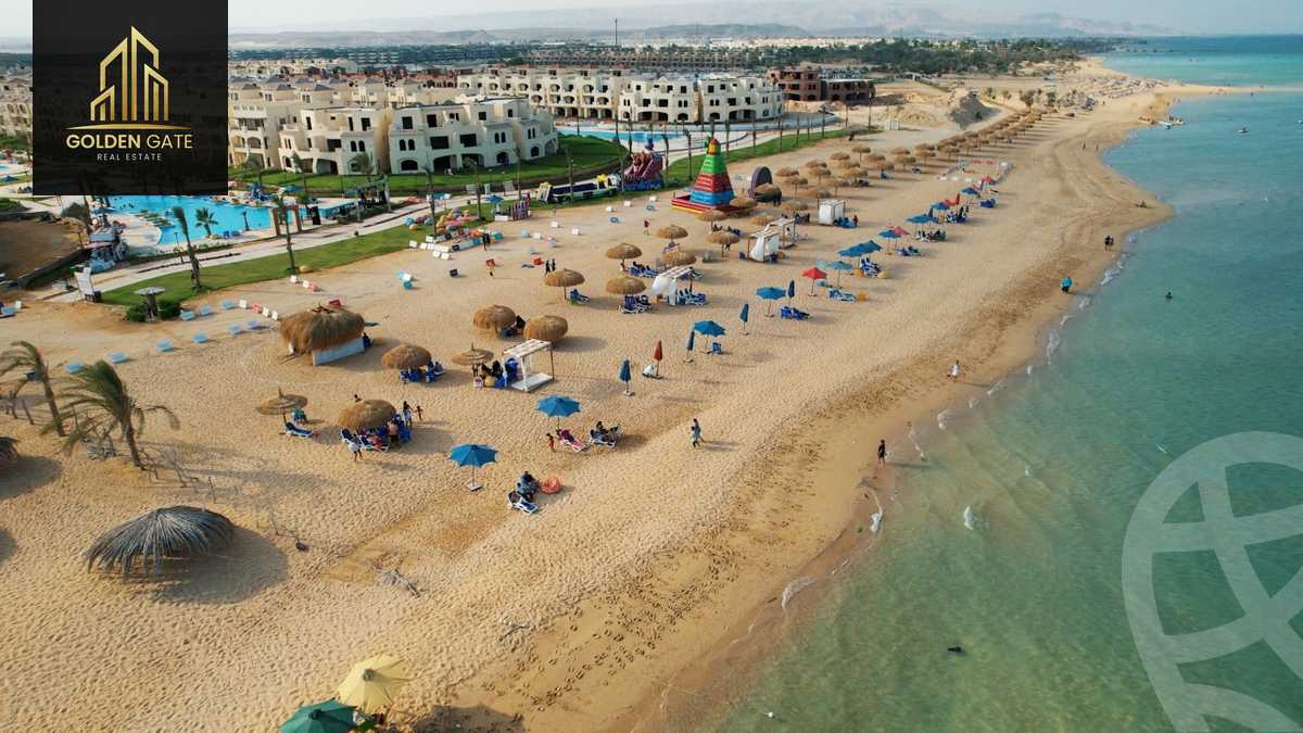 https://aqarmap.com.eg/en/listing/4203551-for-sale-ain-elsokhna-resorts-lsyryn-blm-bytsh