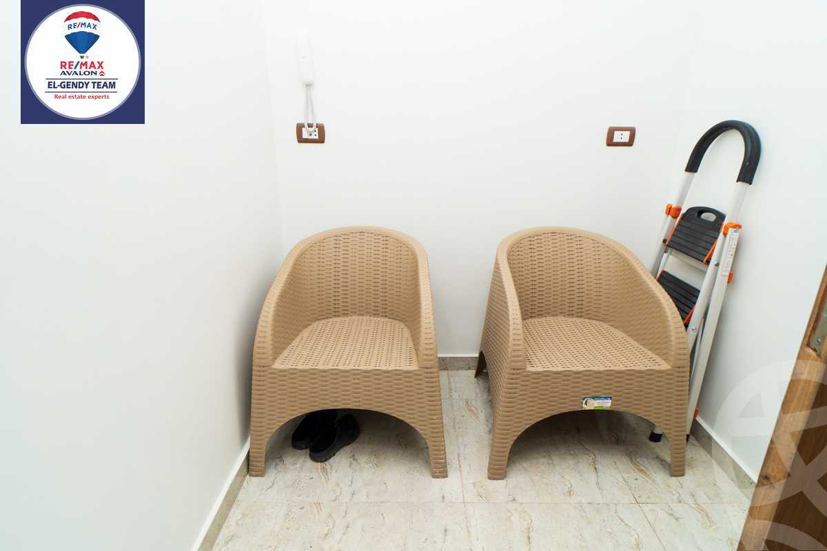 https://aqarmap.com.eg/ar/listing/3890432-for-rent-alexandria-lauran-shr-bw-qyr-tryq-lhry