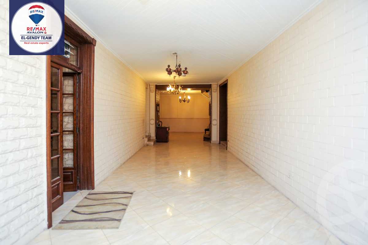 https://aqarmap.com.eg/ar/listing/3906202-for-rent-alexandria-mht-lrml-el-borsa-el-qadema-st