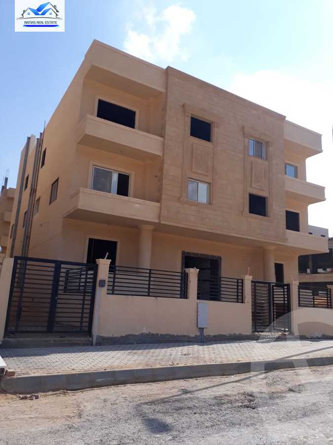 https://aqarmap.com.eg/ar/listing/3880514-for-sale-cairo-new-cairo-ltjm-lkhms-el-kornfol