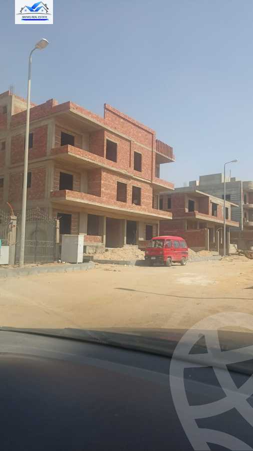 https://aqarmap.com.eg/ar/listing/3890604-for-sale-cairo-new-cairo-ltjm-lkhms-el-kornfol