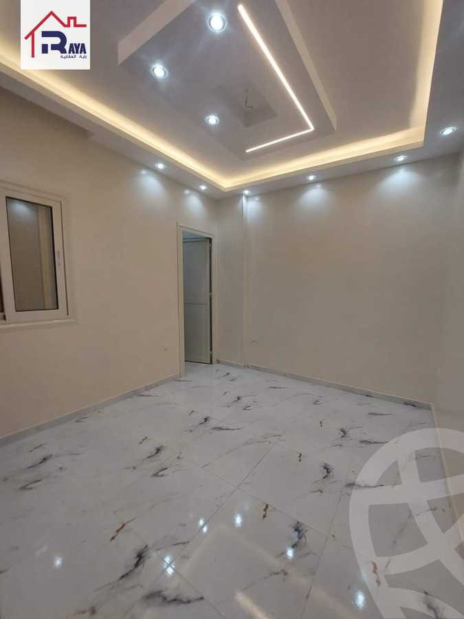 https://aqarmap.com.eg/ar/listing/4916667-for-sale-cairo-6th-of-october-el-ahyaa-neighborhood-2nd-divided-from-al-kafrawei-st