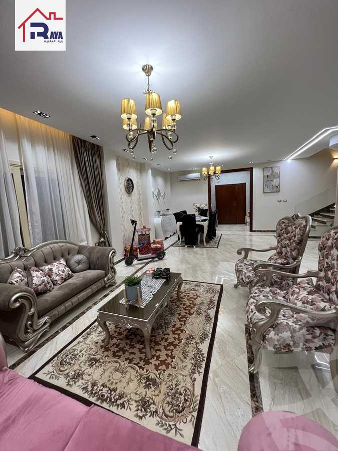https://aqarmap.com.eg/en/listing/5090379-for-sale-cairo-el-sheikh-zayed-city-compounds-el-khamayel