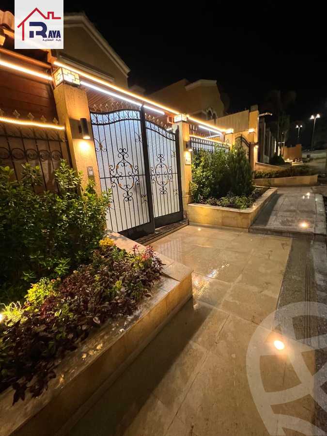https://aqarmap.com.eg/en/listing/5090379-for-sale-cairo-el-sheikh-zayed-city-compounds-el-khamayel