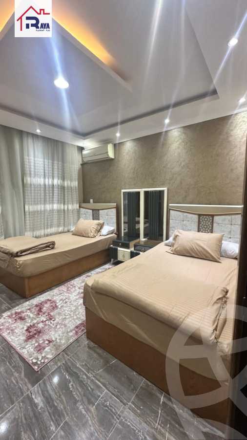 https://aqarmap.com.eg/en/listing/5508981-for-sale-cairo-el-sheikh-zayed-city-compounds-el-khamayel