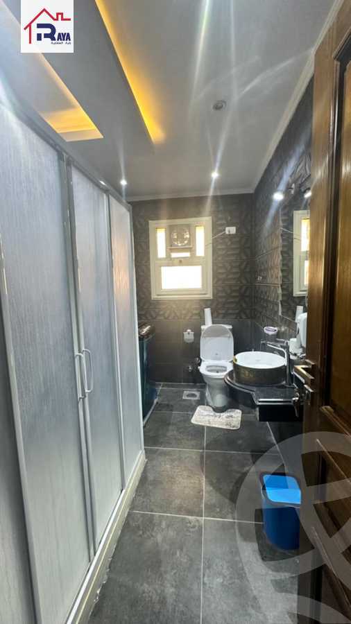 https://aqarmap.com.eg/en/listing/5508981-for-sale-cairo-el-sheikh-zayed-city-compounds-el-khamayel