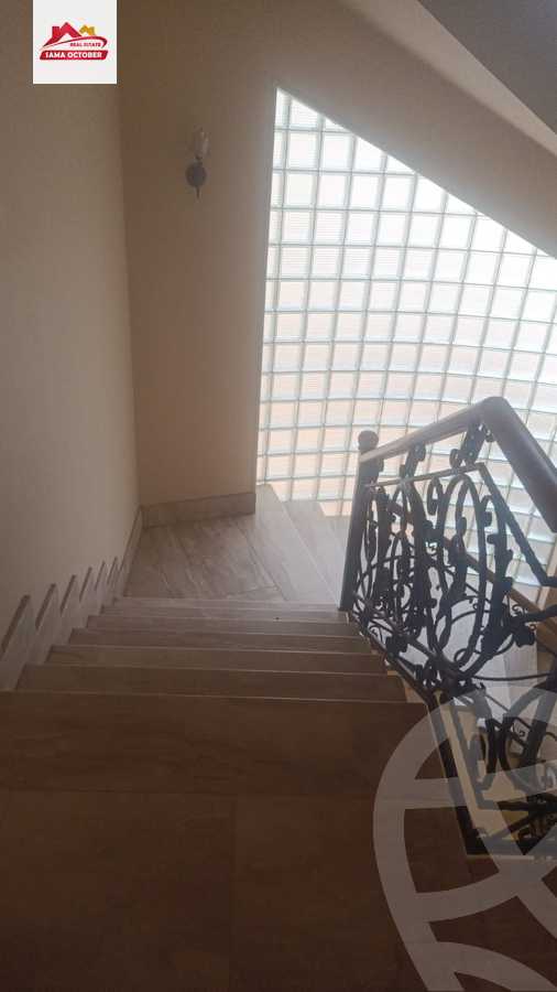 https://aqarmap.com.eg/en/listing/4314230-for-sale-cairo-6th-of-october-compound-mena-garden-city