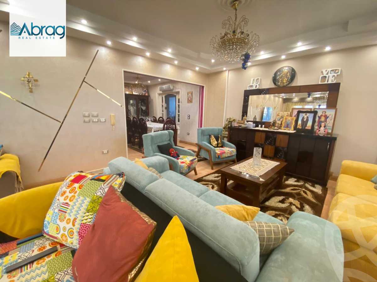 https://aqarmap.com.eg/ar/listing/3795525-for-sale-cairo-el-sheikh-zayed-city-compounds-in-sheikh-zayed-zayed-2000