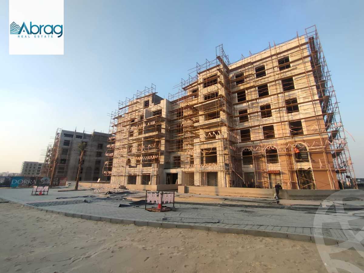 https://aqarmap.com.eg/ar/listing/3867244-for-sale-cairo-el-sheikh-zayed-city-compounds-kmbwnd-fyldj-wyst-dr-llttwyr
