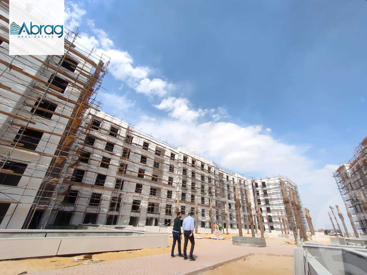 https://aqarmap.com.eg/ar/listing/3867244-for-sale-cairo-el-sheikh-zayed-city-compounds-kmbwnd-fyldj-wyst-dr-llttwyr
