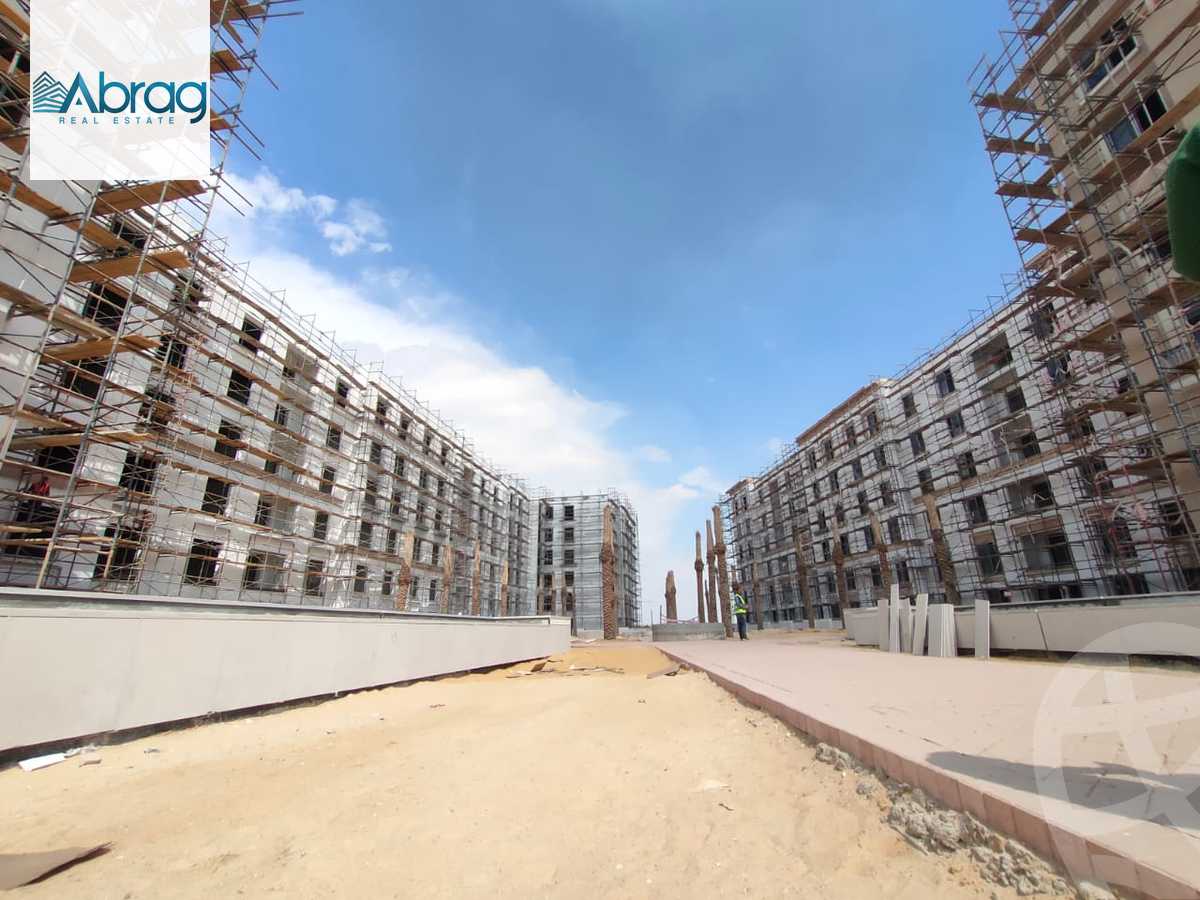 https://aqarmap.com.eg/ar/listing/3867244-for-sale-cairo-el-sheikh-zayed-city-compounds-kmbwnd-fyldj-wyst-dr-llttwyr