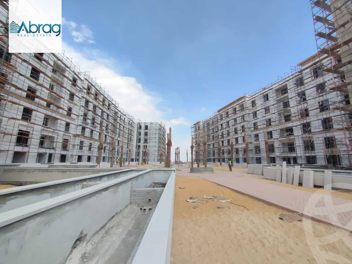 https://aqarmap.com.eg/ar/listing/3867244-for-sale-cairo-el-sheikh-zayed-city-compounds-kmbwnd-fyldj-wyst-dr-llttwyr
