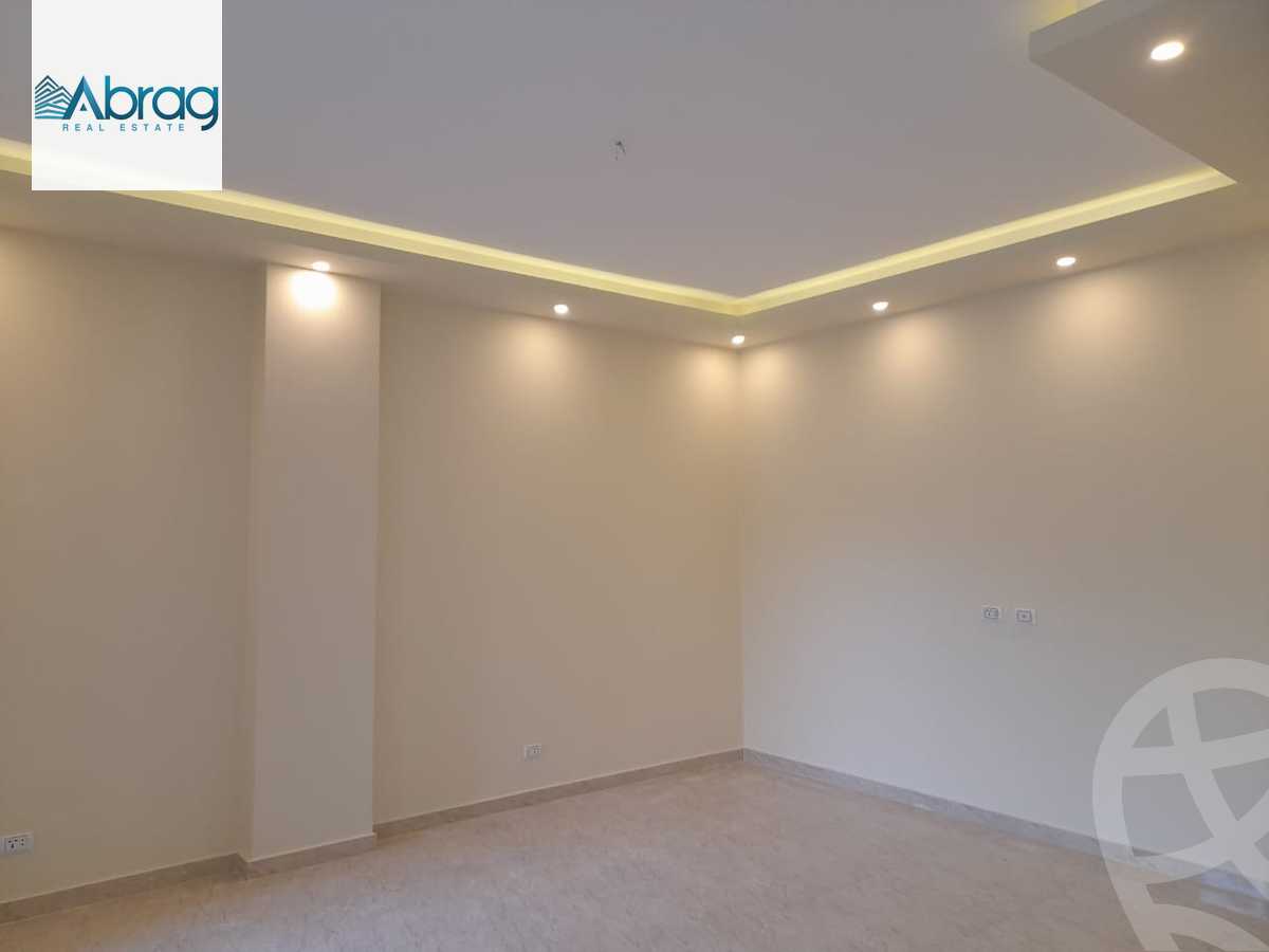 https://aqarmap.com.eg/ar/listing/3851287-for-sale-cairo-el-sheikh-zayed-city-compounds-in-sheikh-zayed-beverly-hills