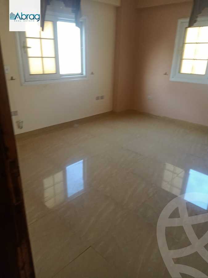 https://aqarmap.com.eg/ar/listing/3859828-for-sale-cairo-el-sheikh-zayed-city-compounds-in-sheikh-zayed-beverly-hills