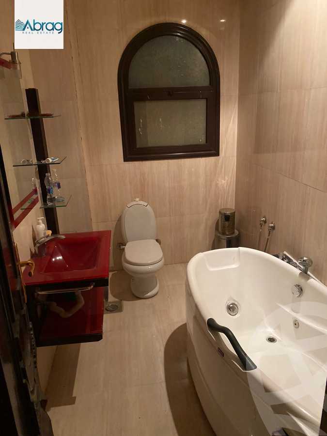 https://aqarmap.com.eg/en/listing/3978736-for-sale-cairo-el-sheikh-zayed-city-compounds-in-sheikh-zayed-moon-land
