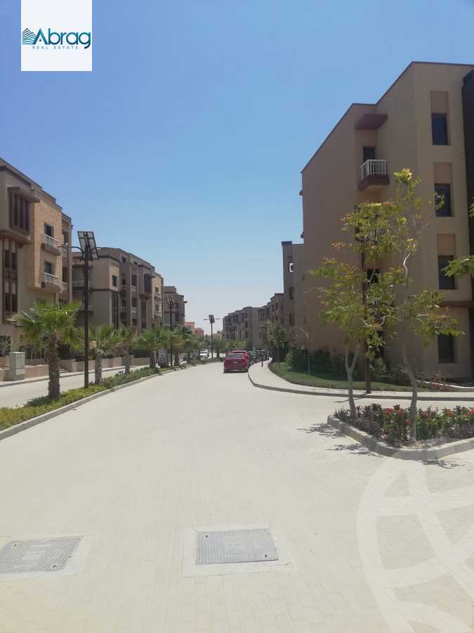 https://aqarmap.com.eg/en/listing/4067878-for-sale-cairo-6th-of-october-compound-green-5