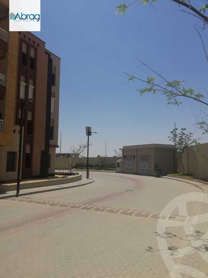 https://aqarmap.com.eg/en/listing/4092190-for-sale-cairo-6th-of-october-compound-green-5