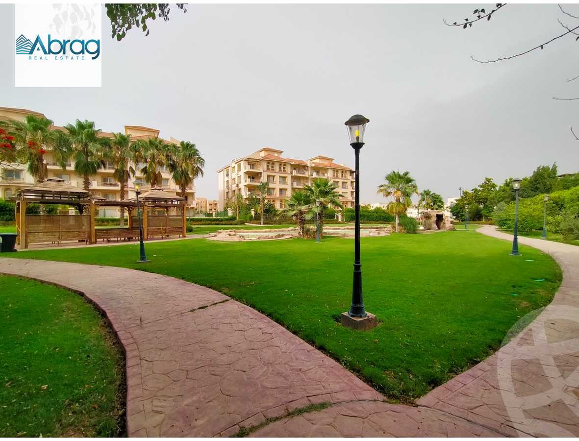 https://aqarmap.com.eg/en/listing/4139674-for-sale-cairo-el-sheikh-zayed-city-compounds-greens
