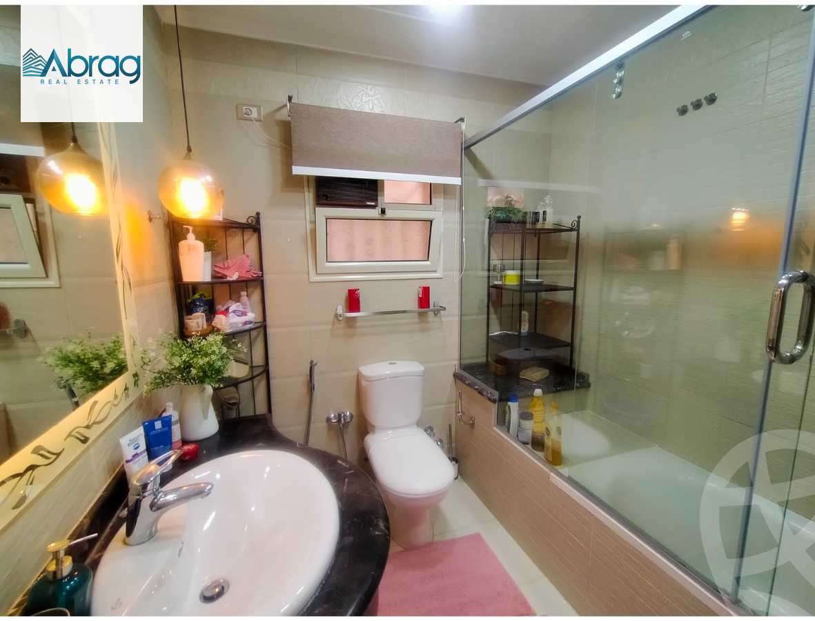 https://aqarmap.com.eg/en/listing/4139674-for-sale-cairo-el-sheikh-zayed-city-compounds-greens