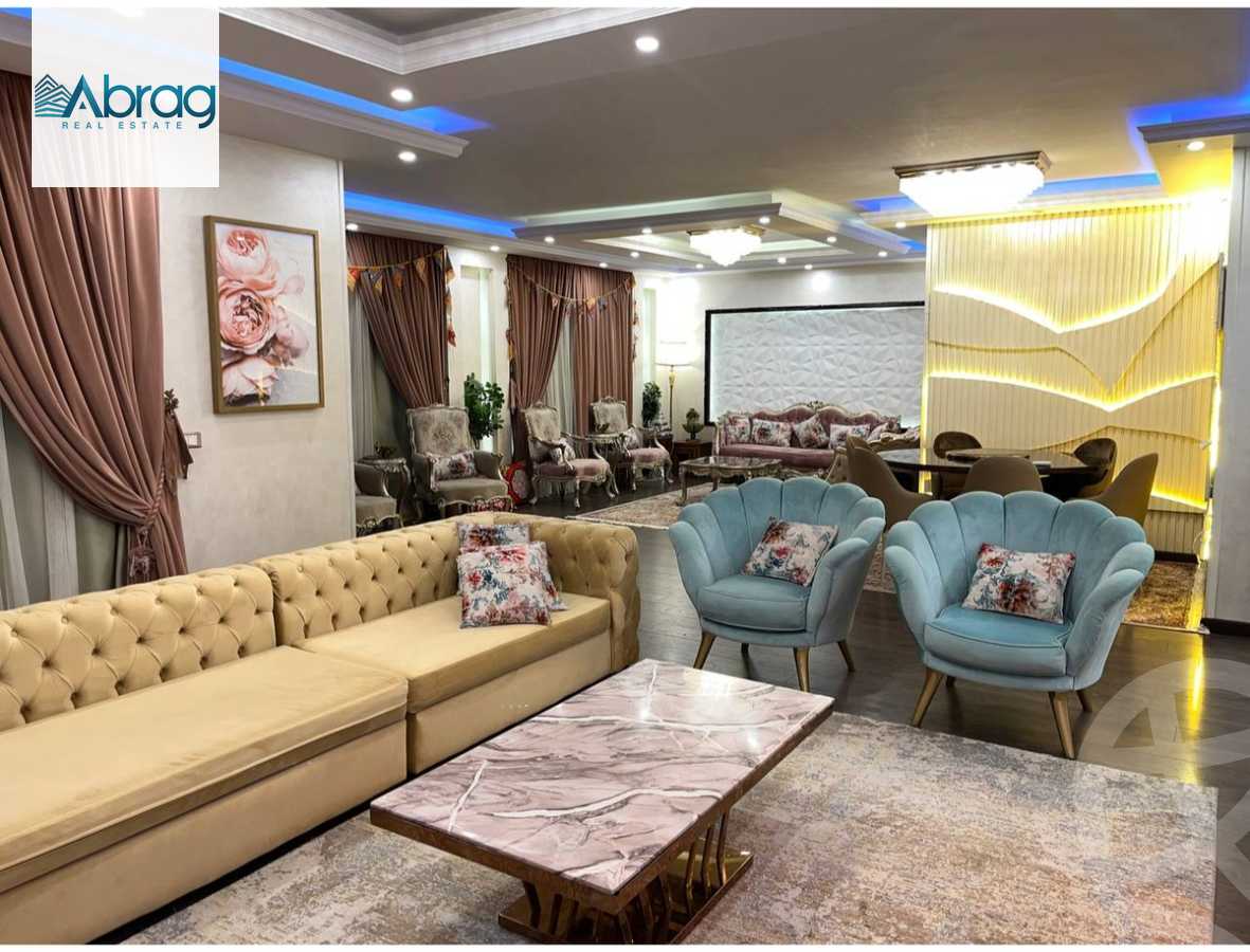 https://aqarmap.com.eg/en/listing/4139674-for-sale-cairo-el-sheikh-zayed-city-compounds-greens